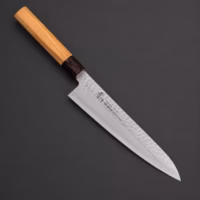 Cuchillo Gyuto japones Sakai Takayuki 210 mm acero Damasco VG10 mango Keyaki